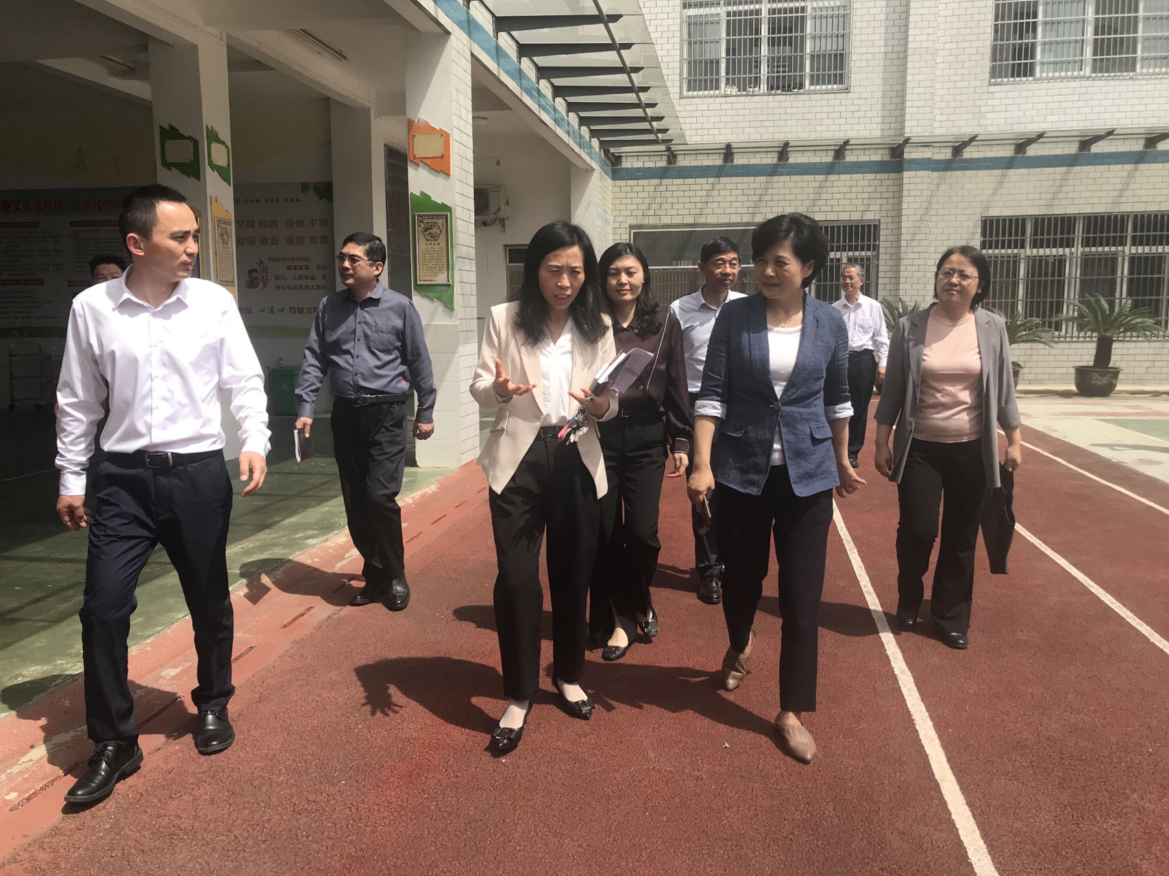 点击浏览下一页